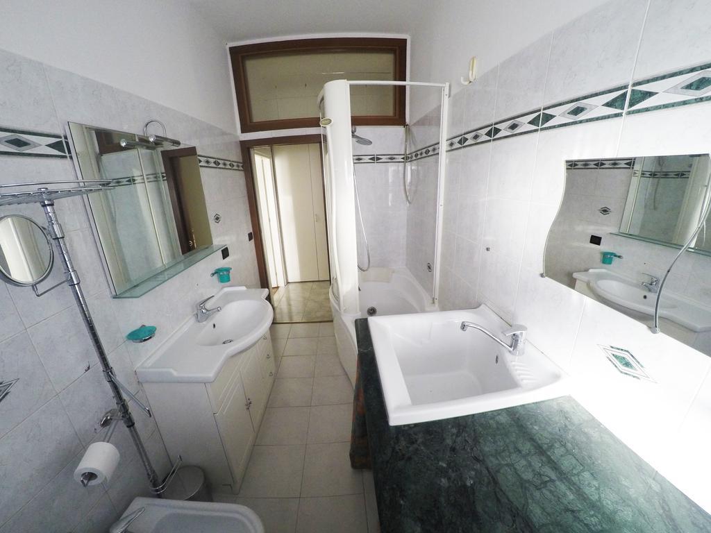 Appartement Casa Bella Fair à Bologne Extérieur photo