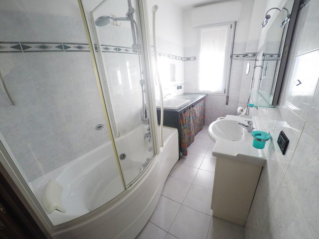 Appartement Casa Bella Fair à Bologne Extérieur photo