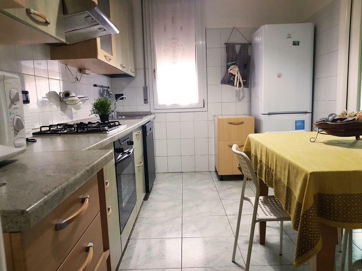 Appartement Casa Bella Fair à Bologne Extérieur photo